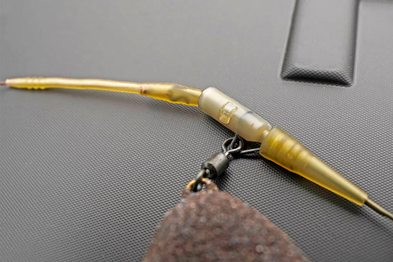 Load image into Gallery viewer, Distance Safety Leadclip With Pin.