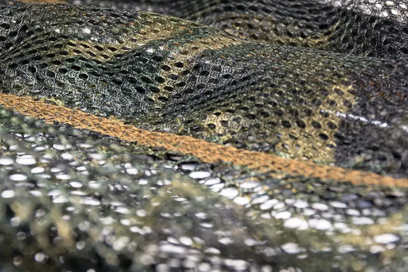 Load image into Gallery viewer, Cr Landing Net Camo 2 sec. Handle.