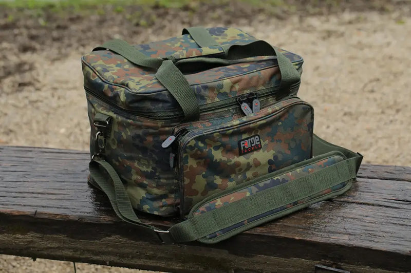 Load image into Gallery viewer, FTR Camo Padded Carry Bag.