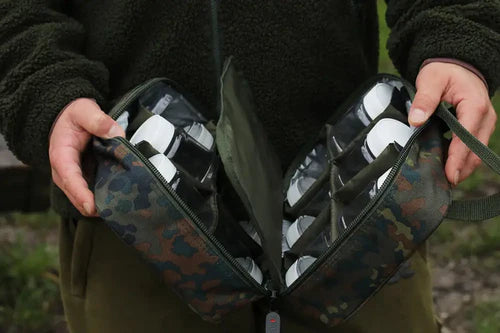 Load image into Gallery viewer, FTR Camo Hookbait Bag.