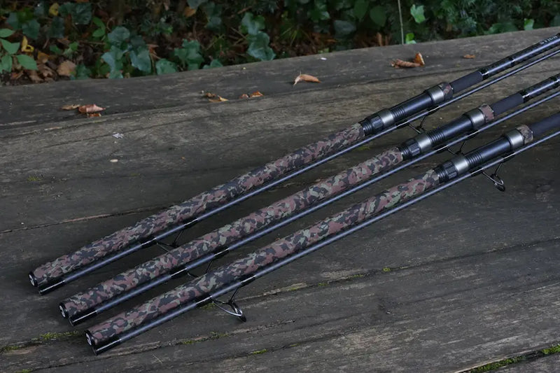 Load image into Gallery viewer, Hammer Stick KMK FC Carp Rod (Telescopic Handle - FTR Camo).