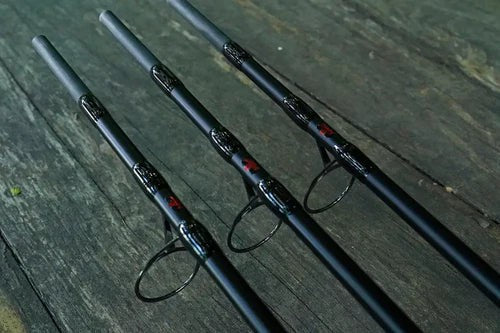 Load image into Gallery viewer, Black Bullet Carp Rod 10ft 3LB
