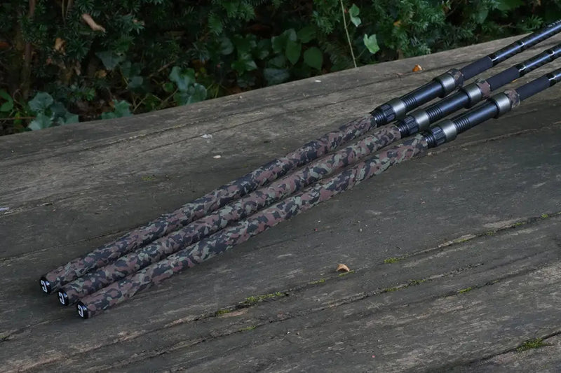 Load image into Gallery viewer, Hammer Stick KMK FC Carp Rod (Telescopic Handle - FTR Camo)
